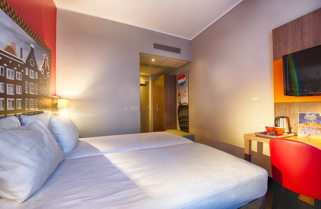 Leonardo Center Hotel
